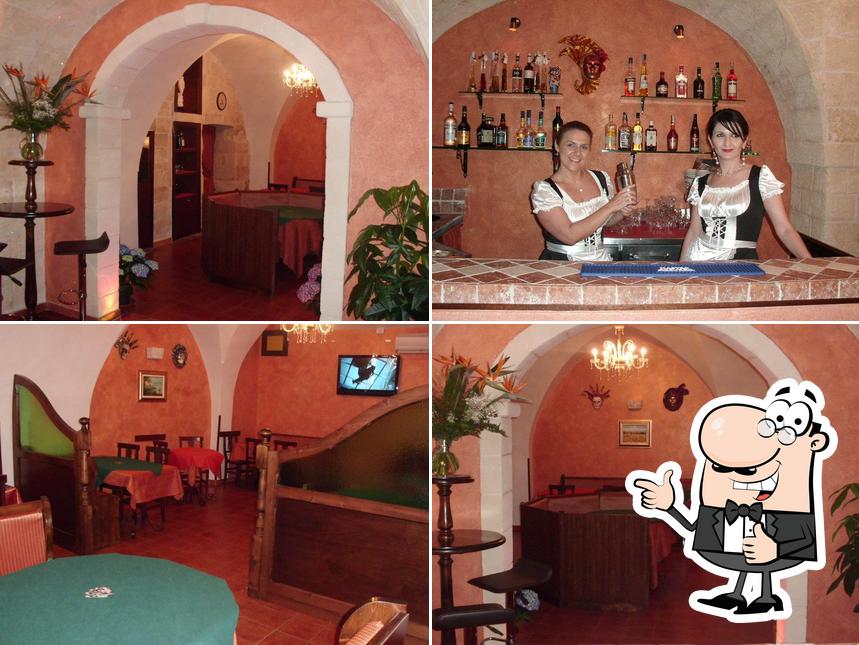 Vedi la foto di Akropolis/bistrot/ristorante/pizzeria