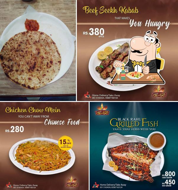 Pad thai at Barkat Restaurant