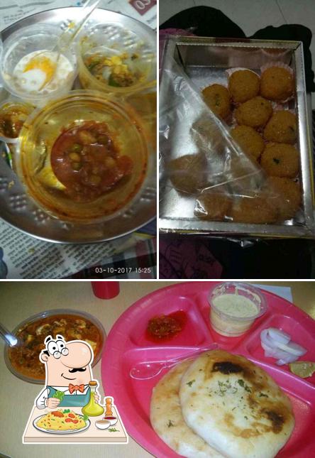 Meals at Parampara Sweets