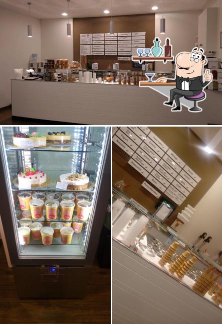 Gli interni di Gelateria Paradiso
