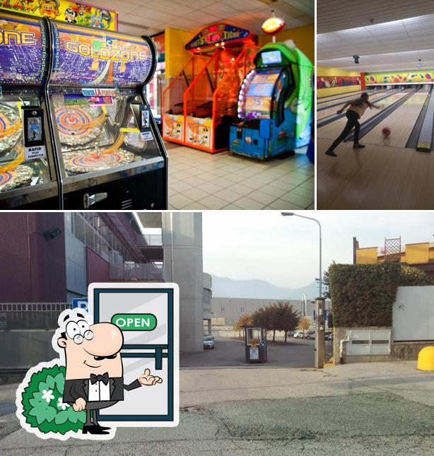 Gli esterni di Bowling Erba