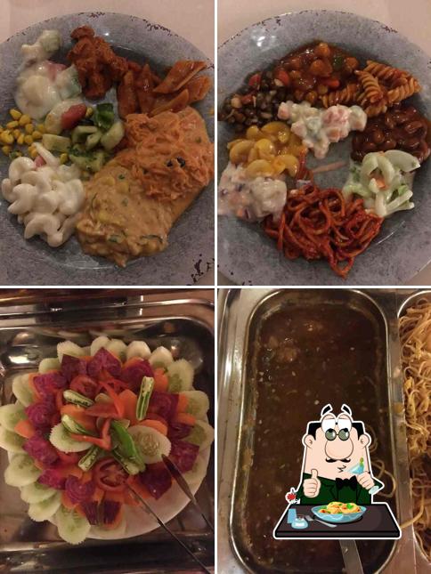 Food at Captain Sam's- Captain Sam's Pizza in Chandigarh-Unlimited Pizza Buffet