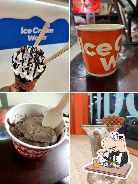 Food at Ice Cream Works Colaba