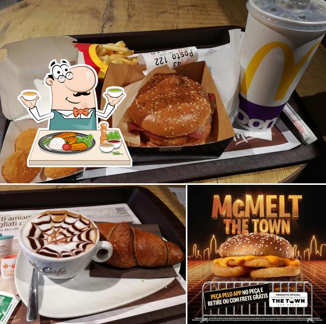 Platti al McDonald's Torino Via Sant'Ottavio