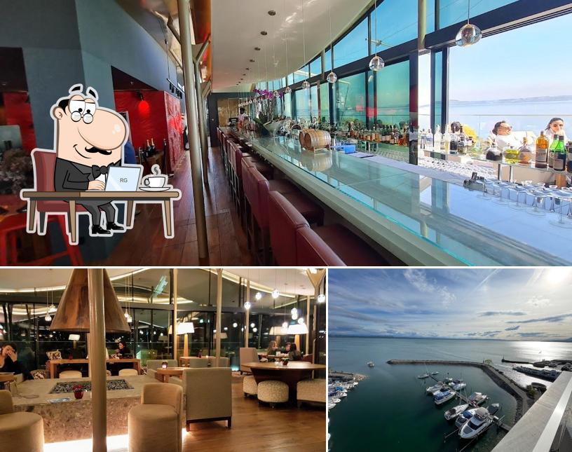 Waves Sky Lounge Bar si caratterizza per la interni e esterno