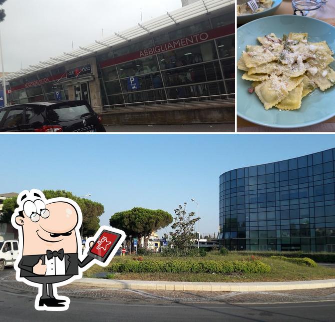 Tra le diverse cose da Bar dei Portici si possono trovare la esterno e cibo