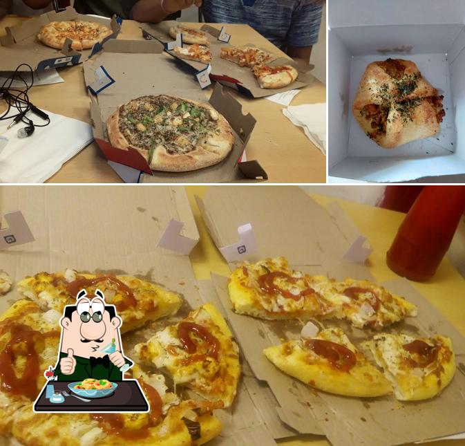 Meals at Domino's Pizza Colaba, Mumbai