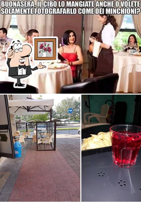 A Testa In Giu' si caratterizza per la interni e bevanda