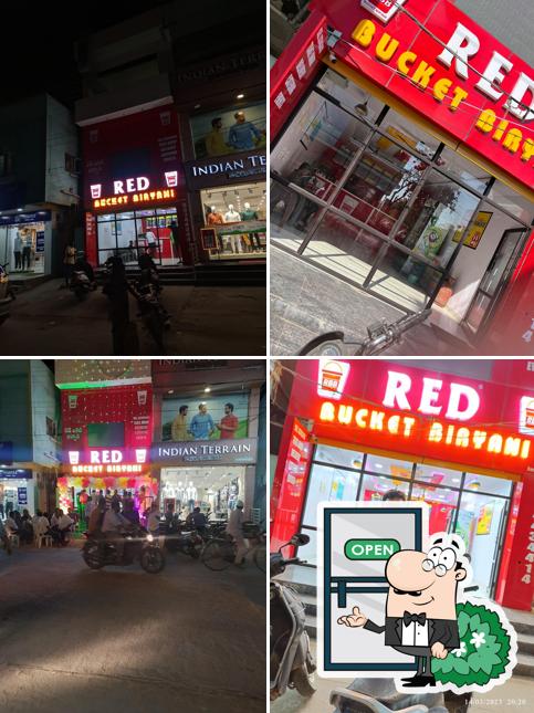 The exterior of Red Bucket Biryani Nalgonda