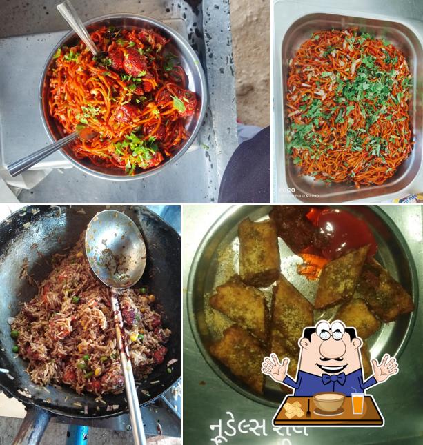 Meals at Soham Chinese center