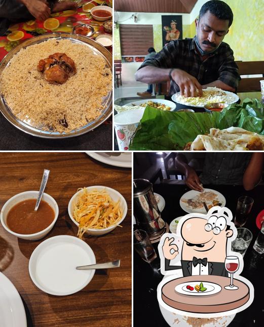 Food at LEHAB YEMANI KUZHI MANDI