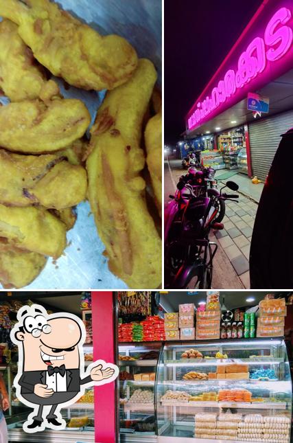 Look at the photo of Mamas Palaharakada