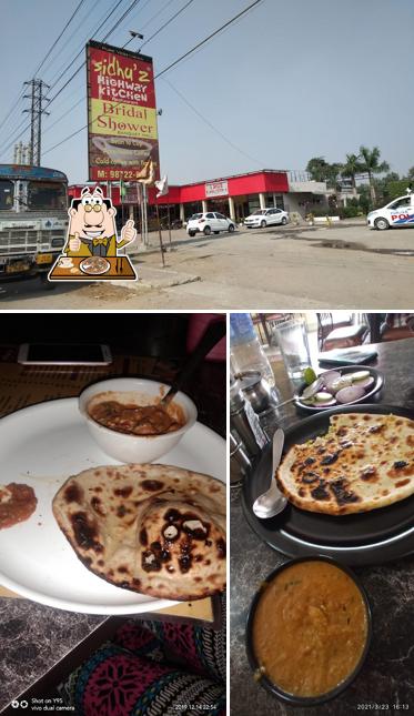 Order pizza at Sidhu'z Highway Kitchen Best Vegetarian Restaurant, Banquet Hall, Family Dhaba, Kitty And Birthday Parties In Ludhiana