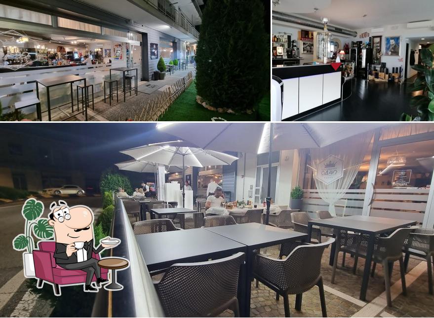 Gli interni di Turkish Kebap Pizza grill