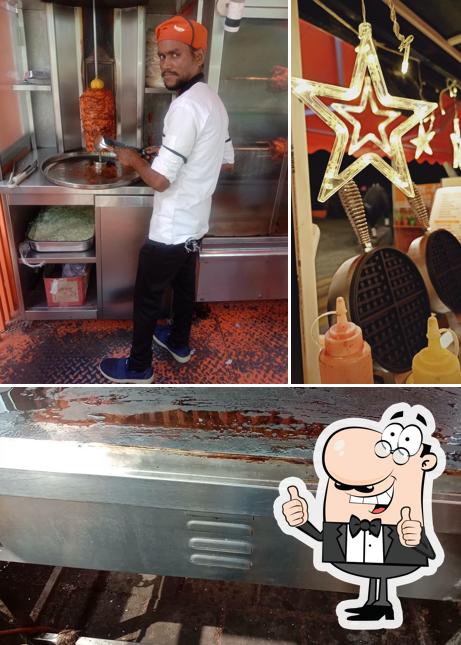 See this pic of WAFFLE CART 2