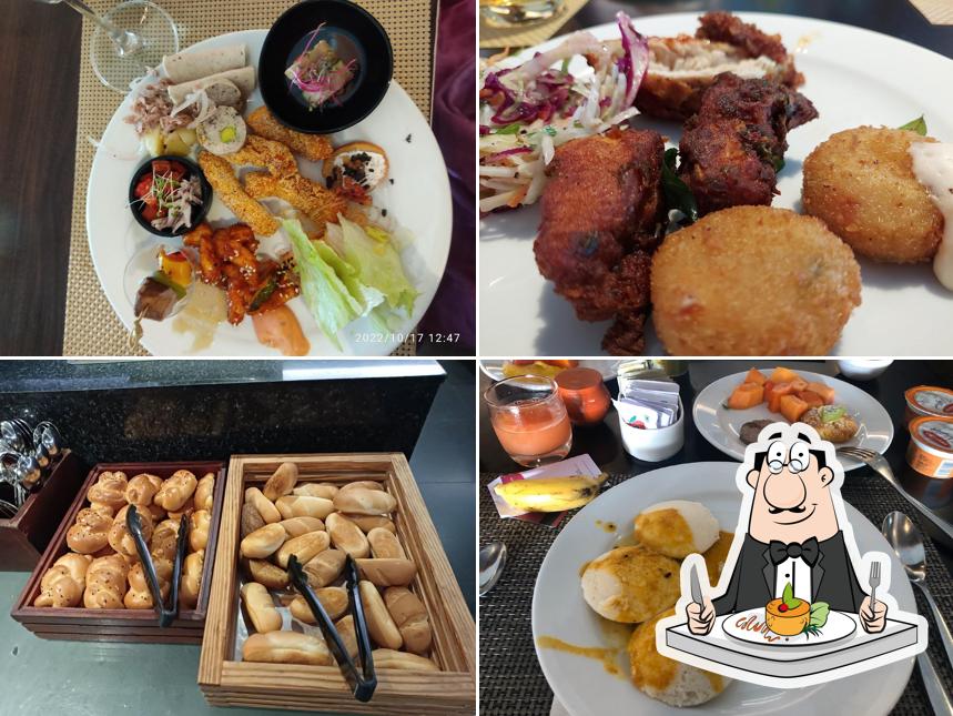 Food at Mosaic