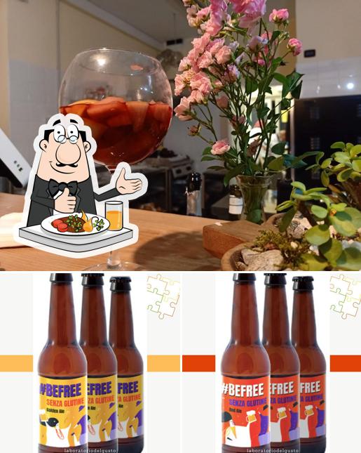 Dai un’occhiata alla immagine che raffigura la cibo e alcol di Laboratorio del gusto