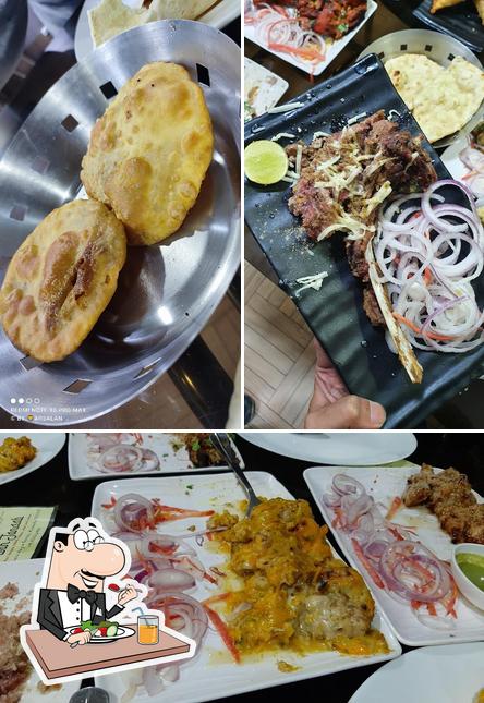 Food at Wah Janaab