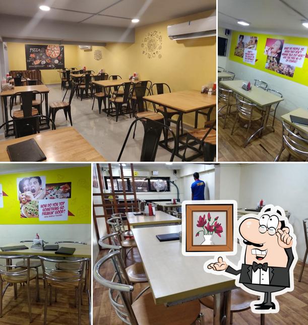 Check out how Smokin' Joe's looks inside