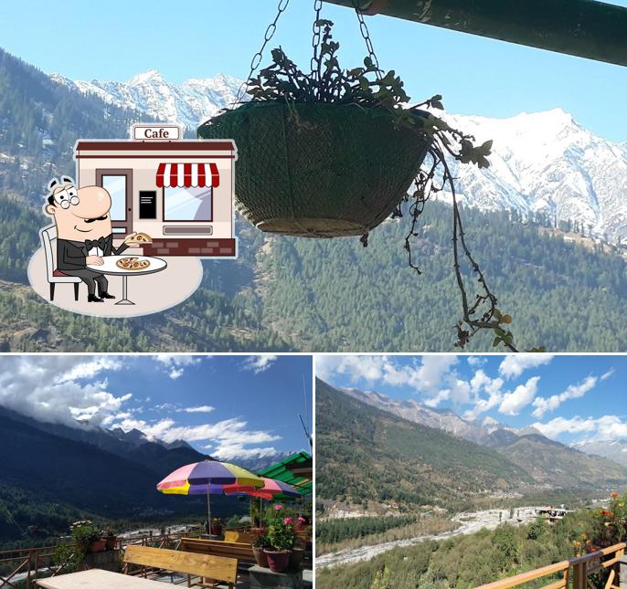 You can get some fresh air at the outside area of World Peace Cafe