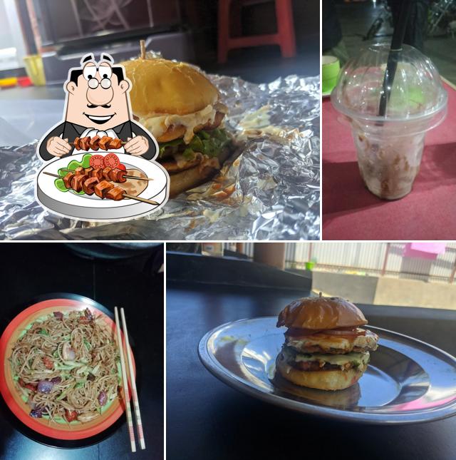 Food at Burger&Shake