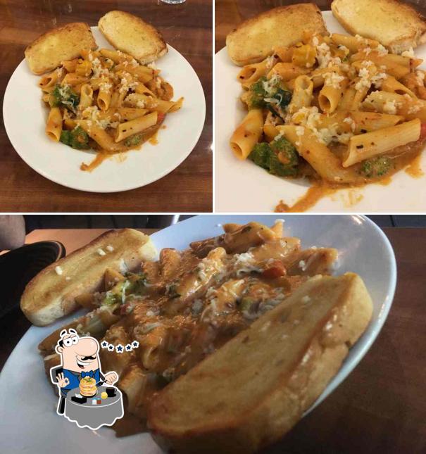 Meals at Gamysticafe