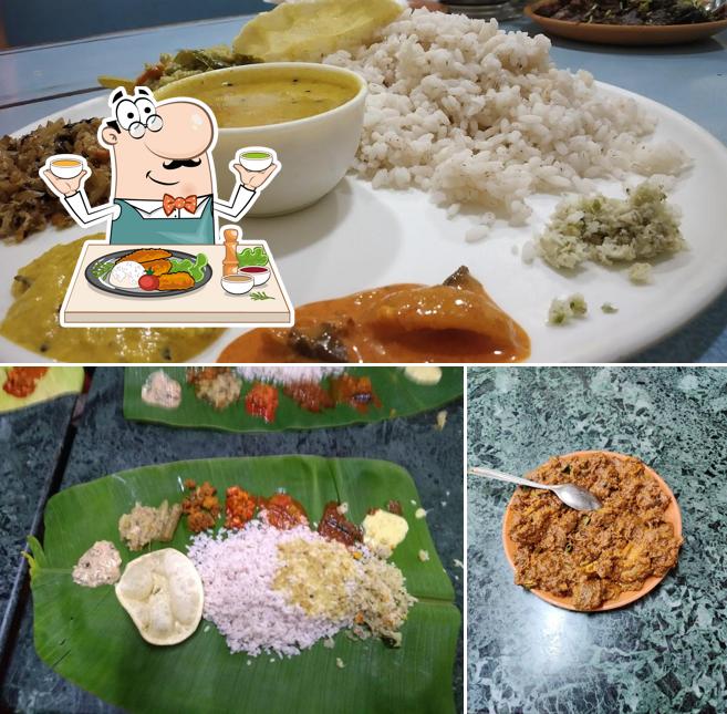 Food at Hotel New Roshan