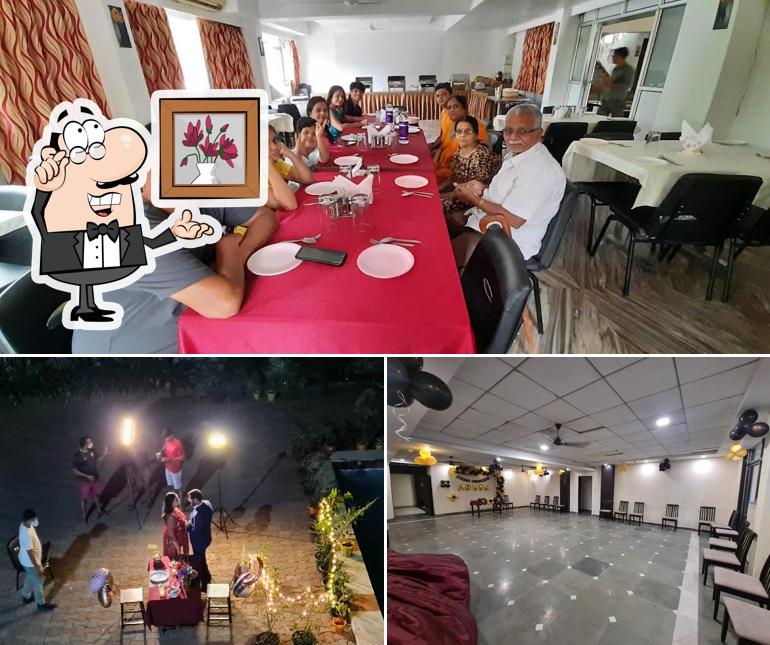The interior of Radha Krishna Pure-Veg Lonavala