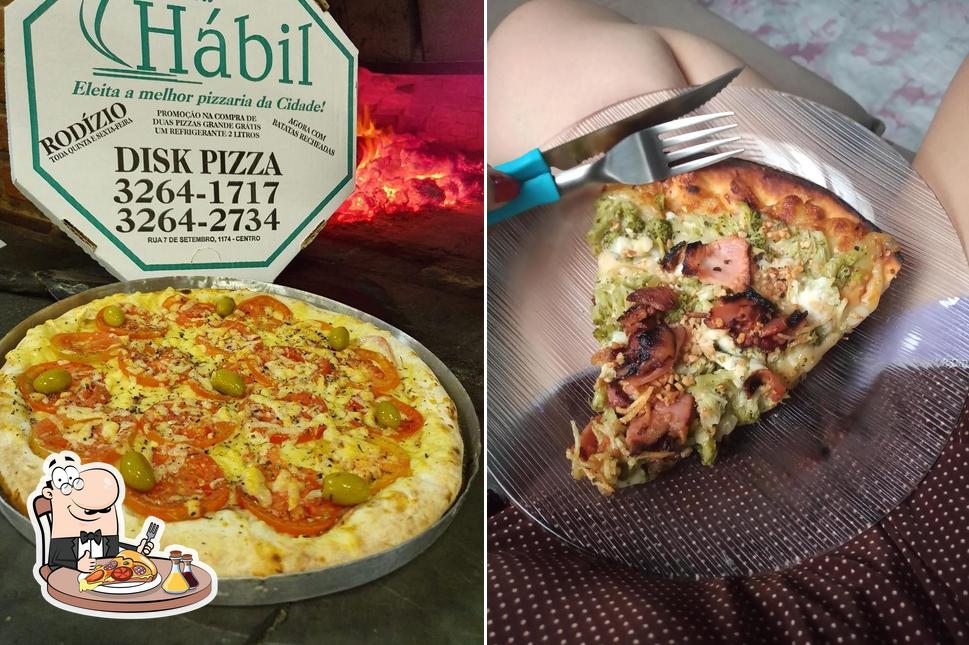 Peça diversos tipos de pizza