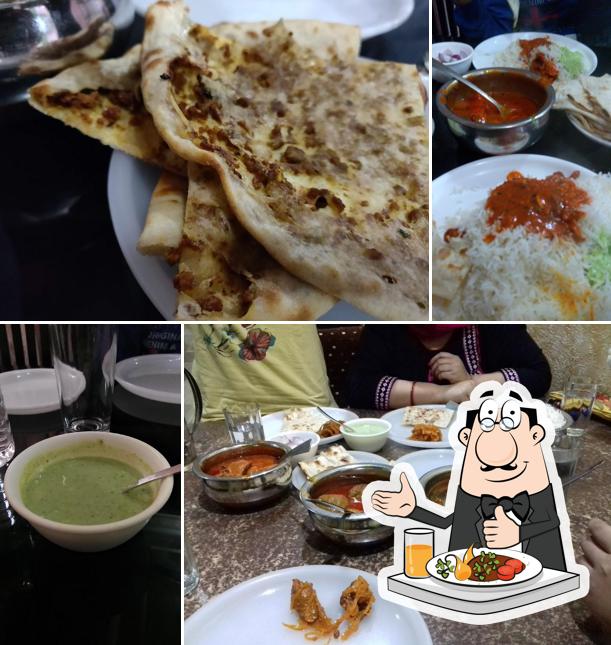 Food at Mughal Darbar