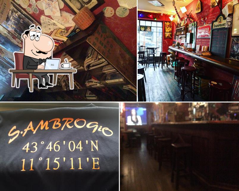Gli interni di The Book Pub