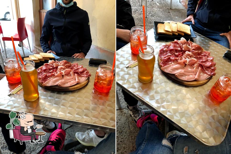 Gli interni di Caffé del corso