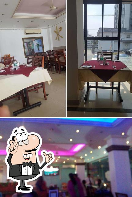 The interior of Golden Fork Family Restaurant