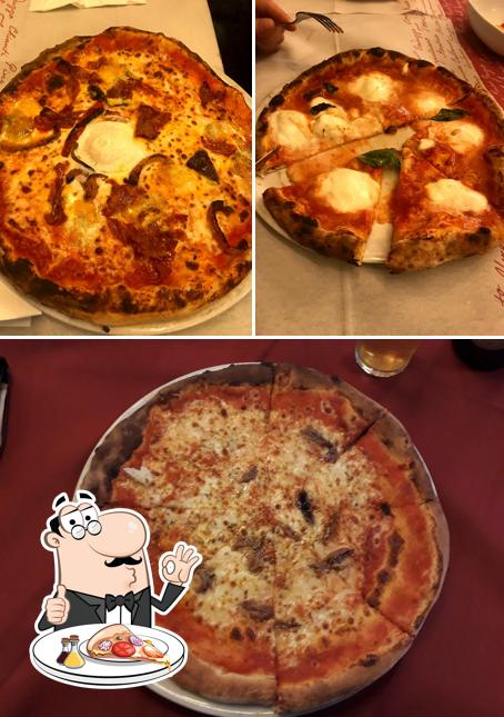 Ordina una pizza a Sala Admiral BINGO - SLOT & VLT