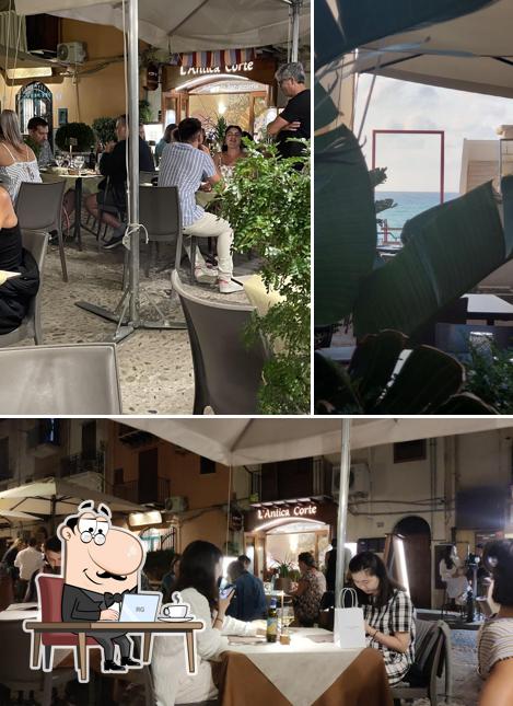 Siediti a un tavolo di L'antica corte