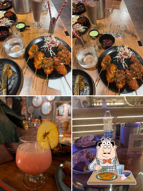 Chicken wings at Somras Cafe & Bar