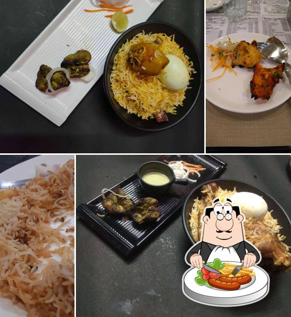 Food at Enamiah Restaurant