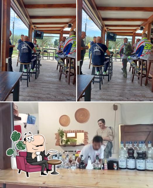 Gli interni di Bar S'Isula di Carta Andrea
