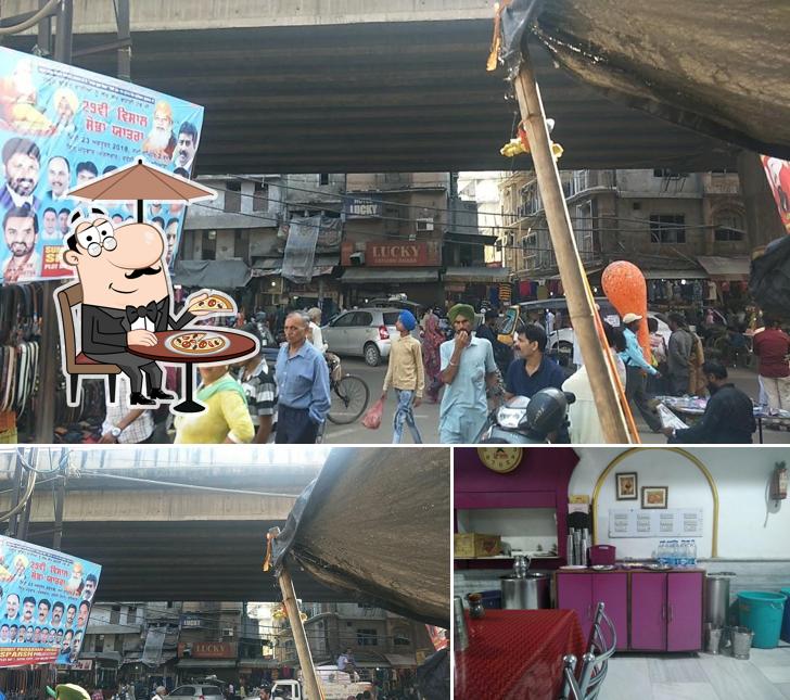 The exterior of Lucky Vaishnu Dhaba