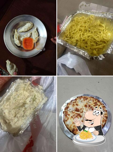 Spaghetti carbonara at Saraswat Sweets House
