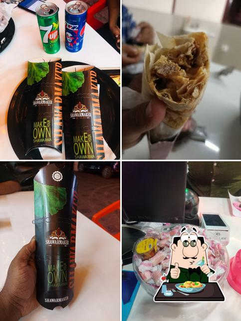Food at Shawarmaker