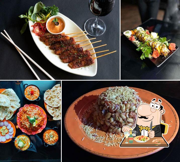 Food at The 3 Musketeers Pub - Baner