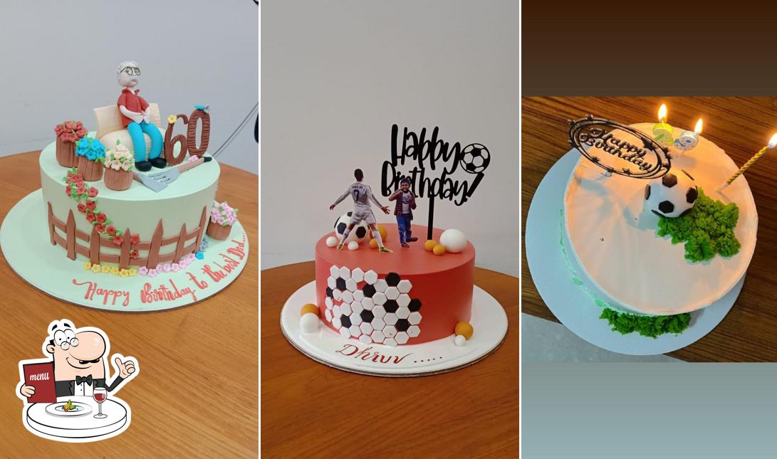 Meals at Ceremony cakes