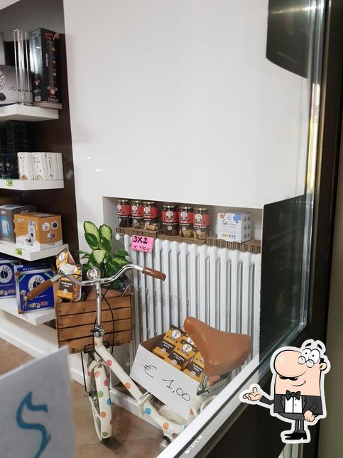 Siediti a un tavolo di Dorhouse