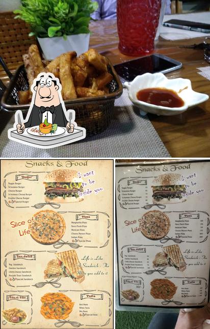 Food at Goggle Cafe Chirawa