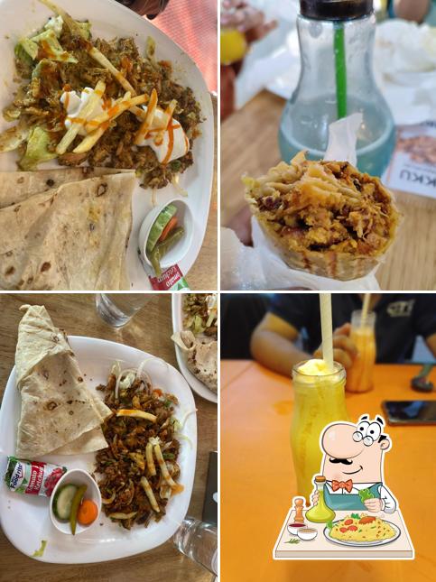 Food at ShawarmaMukku Vattappara