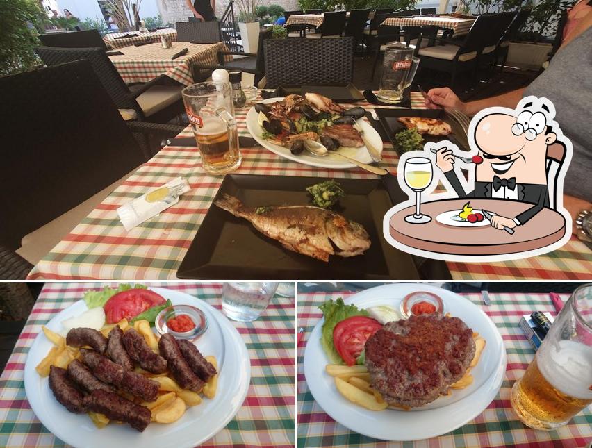 Platti al Trattoria Colosseum