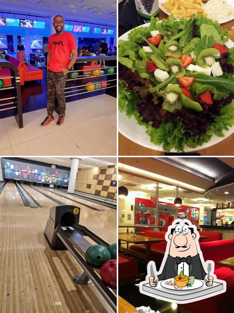 Comida em Yex Boliche & Steak House