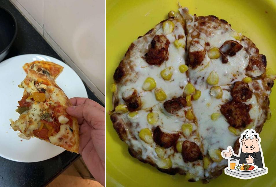 Food at pizza park