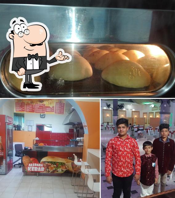 ALI BABA DONER KEBAB si caratterizza per la interni e cibo